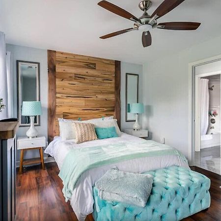 Walk To Broadway Charming Modern Historic Townhome แนชวิลล์ ภายนอก รูปภาพ